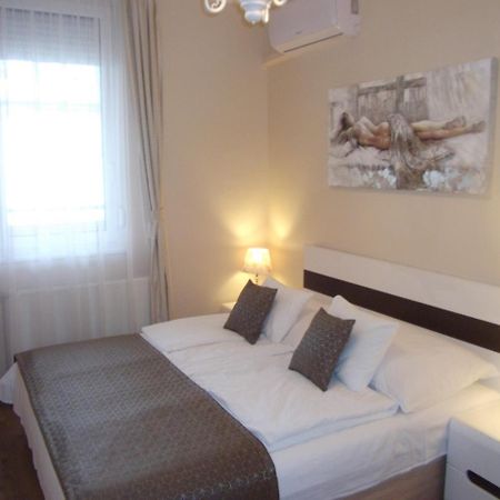 Ametiszt Apartman Heviz Exterior foto