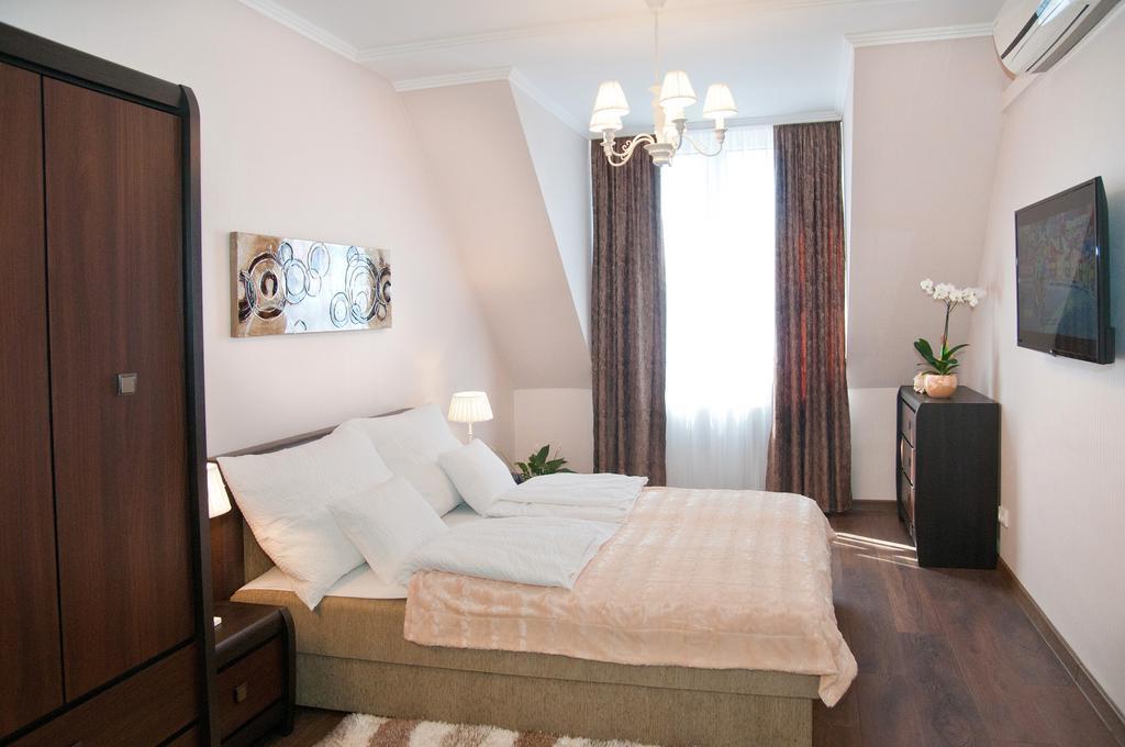 Ametiszt Apartman Heviz Exterior foto