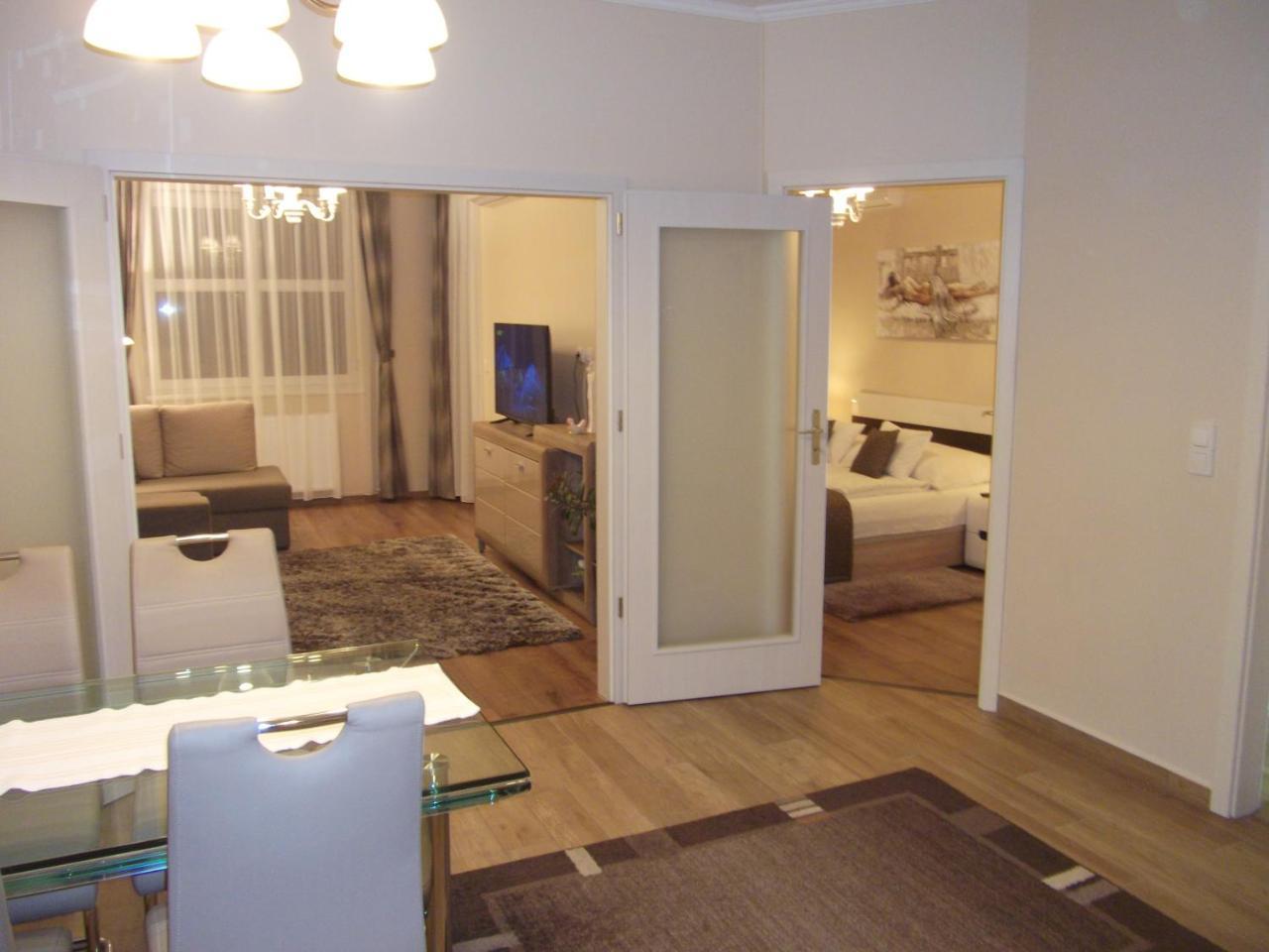 Ametiszt Apartman Heviz Exterior foto