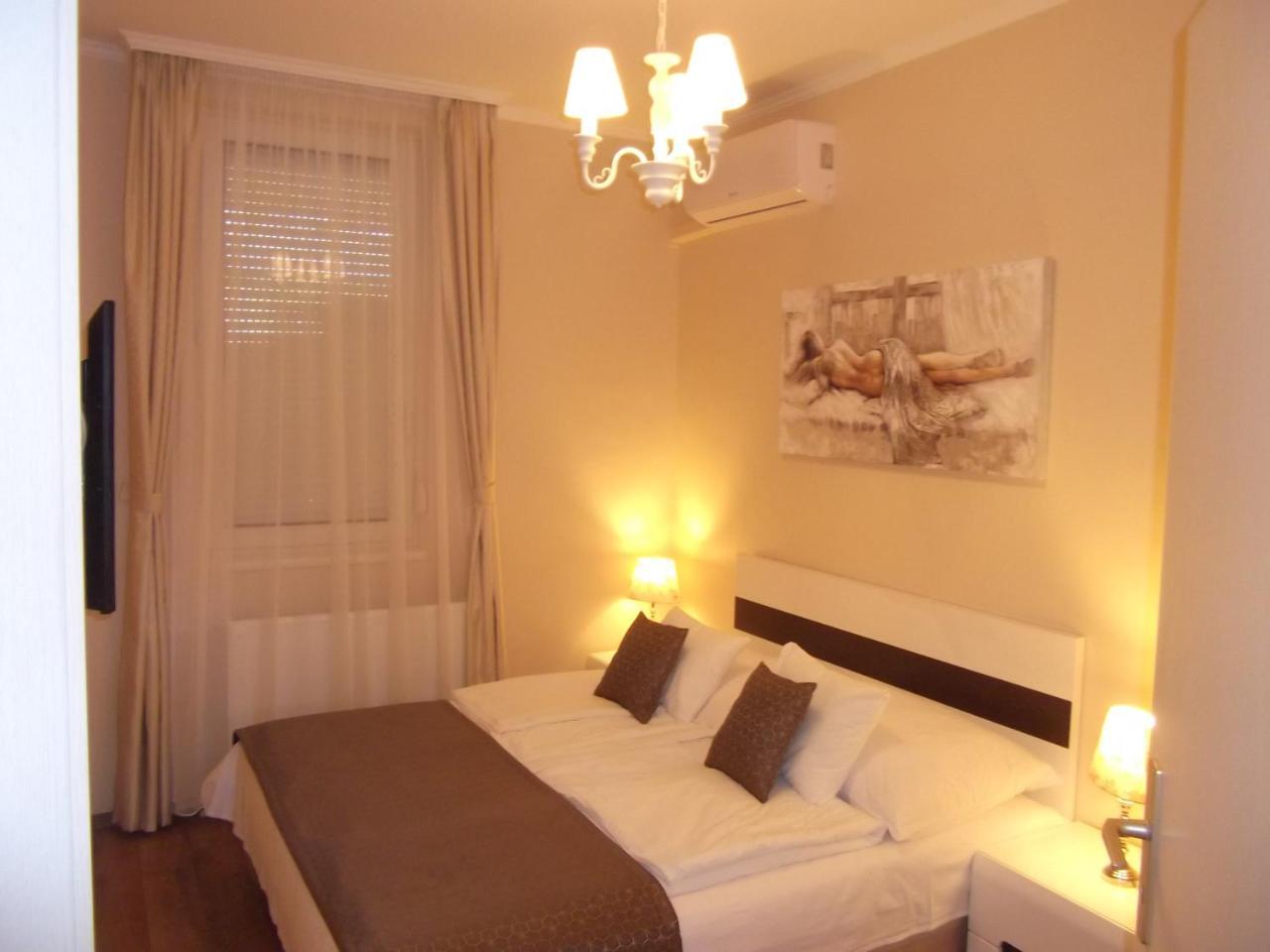 Ametiszt Apartman Heviz Exterior foto